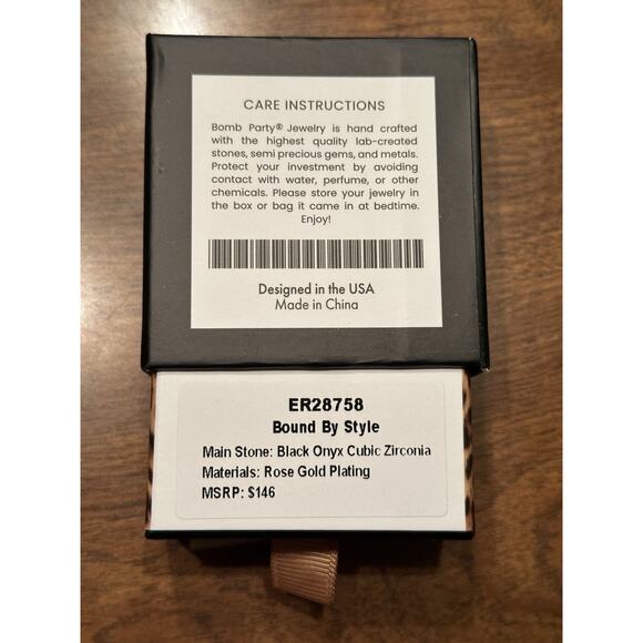 Bomb Party UNTAMED "Bound By Style" Earrings Hoops Black Onyx Rose Gold Plated - Picture 4 of 4